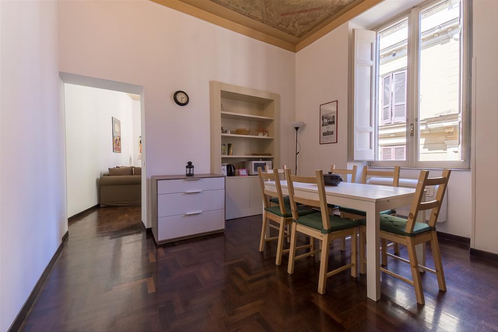 Palazzo Borghese Lovely Flat Roma Eksteriør bilde